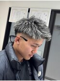 ホワイトメッシュツイストパーマ/MEN’S HAIR/刈り上げマッシュ