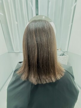 トッカ 茨木(tocca) ［大人女性］白髪染め×グレージュカラー