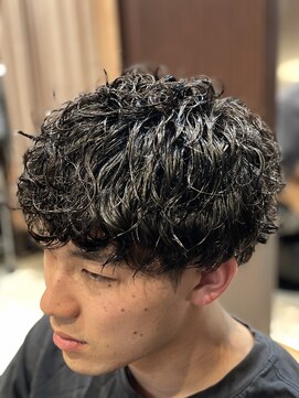 ヘアーモードキクチ 神田日銀通り店 神田大人シチサン
