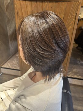 ヘアードレスビュー(hair dress V.I.E.W) ミディアムレイヤー