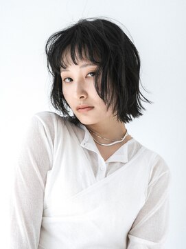 フェリチタ ひばりヶ丘(FELICITA) 顔周りレイヤー切りっぱなしボブ
