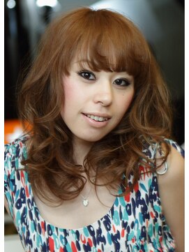 ヘアーアンドメイク シーク 八王子(HAIR&MAKE SeeK) ☆スモーキーベージュ×華やぎミディ☆