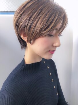 アコロン(acoron) 小顔カット_マニッシュ _フレンチボブ _美髪_ネイビーカラー