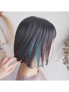 ヘアドゥーレディバグ 大和八木店(HAIR DO LADY BUG) 【夏スタイル】涼しげヘア インナーカラー / ブルーグリーン