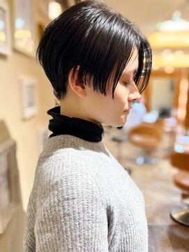 ラウンジ モリオ イケブクロ(Lounge MORIO Ikebukuro) 【morio池袋】綺麗でかっこいい黒髪ショート♪