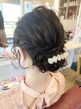 ヘアー ルセロ アット プリム(hair lucero @ prim) ゆるふわシニヨンアレンジ