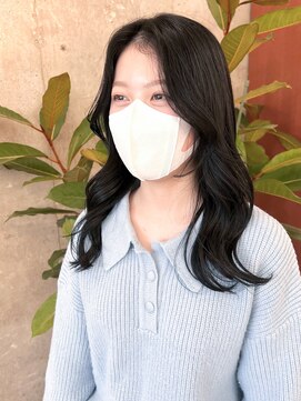 ノエ(noe) 顔まわりレイヤーと地毛風カラー