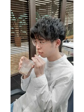 小堀巖美容室 クチュール 本店 ツイストパーマ