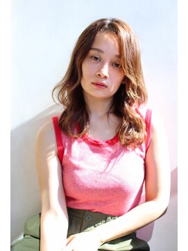 アロマ ヘアー ルーム 新宿3号店(AROMA hair room) 流し前髪が素敵☆ベビーピンクベージュのカールスタイル☆