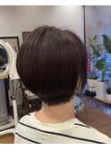 ショートボブ