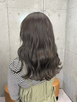 ミリィバイアヤラ 船橋店(MIRYI by ayala)&nbsp;オリーブカラー/赤み消しカラー