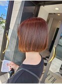 ショートボブカット