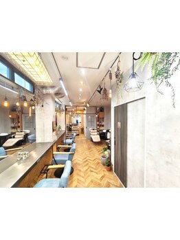 スタッフ3名のプライベートサロン*大人女性*が好きなスタイル・ホームケアご提供します☆【天神/大名】