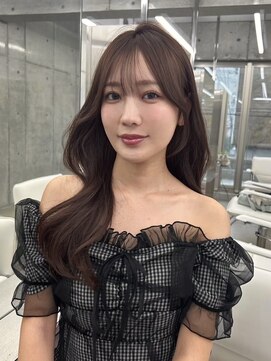 フォンズ(FONS) 上品韓国ヘアグレージュ面長カバーバングカット