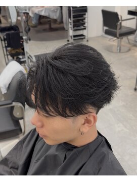 ゴールドシブヤ(GOALD SHIBUYA) フェザーショート