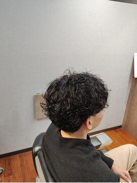 シャドウパーマ