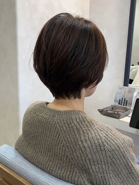 ルーチェ(Lu-che) スッキリくびれショートカットスタイル
