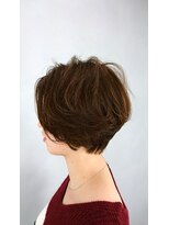 ブリス(VLISS)&nbsp;くびれショート_ミニマムボブジグザグバング