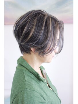 ベラ(Bella) ショート