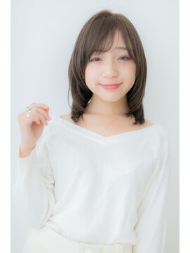 カバーヘア ブリス 戸田公園西口店(COVER HAIR bliss) クラシカルな前下がりワンカールセミディZ戸田公園20代30代40代