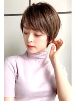 レウナ 外苑前(Reuna)&nbsp;30代40代に人気小顔ショート　くびれショート　大人可愛い