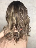 バリヤージュ先取り★ロングレイヤーヘア