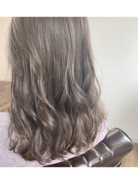 ジョンジョン(JOHN JOHN) オリーブベージュカラー