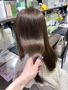 フォルテ ギンザ(FORTE GINZA) ブリーチなしカラー　ベージュカラー！【銀座/髪質改善】