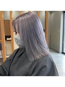 リー 京都西院(Lee) 【Lee京都西院 店長 仲西 シルバーボブ切りっぱなし】