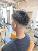 スキンフェードメンズ短髪ショートベリーショートアップバング