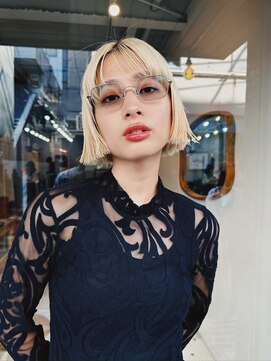 ヒュージ 表参道(huge) ナチュラルボブ/前髪/ブリーチ/ブロンドヘア/ベージュ