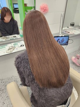 エニフォーイーストハム(Eni for eastham) マロンベージュ/艶髪/ストレートロング