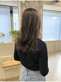 ベージュカラー