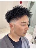 メンズショートピンパーマ