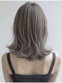 シルバーグレーカラー