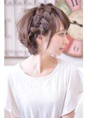 ショートボブの編みこみアレンジ【メイズ東中野・鍛波良志行】