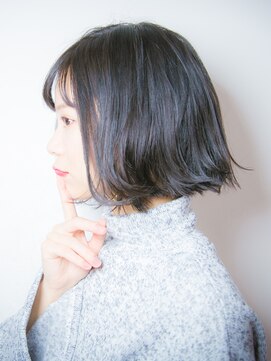 リリアン 青山(relian) 切りっぱなしボブで流行りカットならリリアン青山