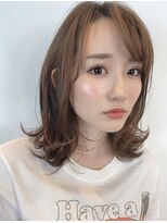 エシレ(esille.)&nbsp;外ハネ×ベージュカラー