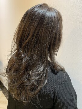 ニルバ(niLva) niLva/チークレイヤー×ハイライト