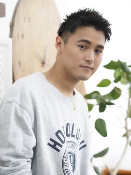 新宿2丁目美容室セカンド(Second) 【新宿二丁目 美容室 second】2ブロックショート