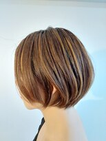 クレスフィリア (CLESC')&nbsp;小顔、小頭、首美人ショートボブ