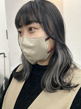 キラ 渋谷(KILLA) インナーカラー/イヤリングカラー/グレージュ/グレー/表参道