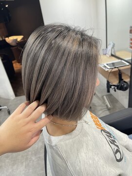 ラフ 難波店(LAFF) #黒髪#ボブルフ#ネビージュ#小顔#ワンレン