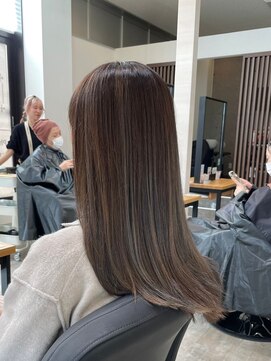 アトリエコア(Atelier Coa) ダブルカラーミルクティーベージュカラーブルーブラックブリーチ