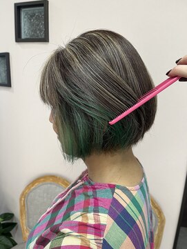 ラレア(RALEA) 縮毛矯正履歴ありお☆ハイライト♪インナーカラー