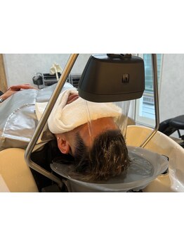 【幸田駅徒歩1分】今話題の頭身浴ができるメンズサロン☆頭皮の状態に合わせたメニューをご提案します♪