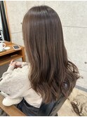 くすみベージュ
