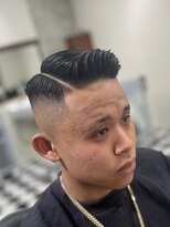 フランクス バーバー ウエストトウキョウ 吉祥寺店(FRANK’S BARBER WEST TOKYO)&nbsp;スパイキーショートブルーブラックフェザーパーマサーフカール