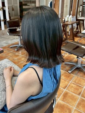 フリックヘアサロン 梅田茶屋町2号店(FLICK HAIR SALON) ボブ/外ハネ/グリーン