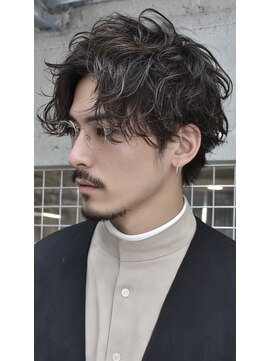 ノイエ 原宿 北参道(NoIE) フェザーパーマシャドウパーマダークブラウンニュアンスパーマ